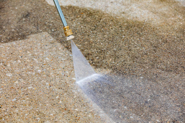 Best Gas Station Cleaning  in Llington, MI