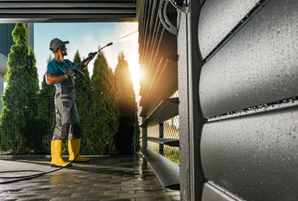 Best Parking Lot and Garage Cleaning  in Llington, MI